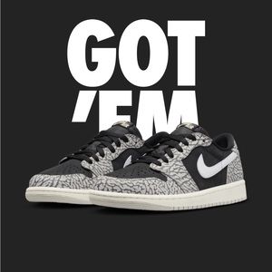 Brand new never worn size 9. We’re purchased through the SNKRS APP.